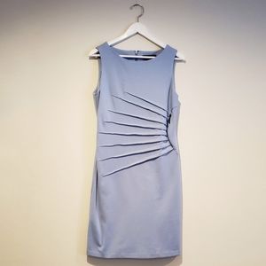 Ivanka Trump | sleeveless form fitted dress